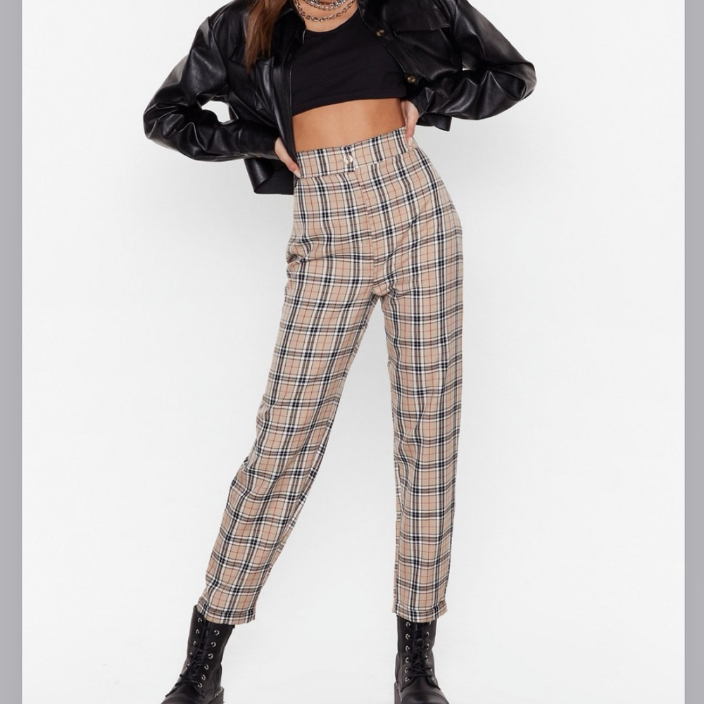 Nasty gal beige plaid pants